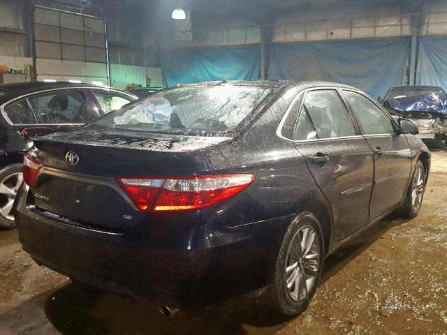 4T1BF1FK9HU274822 - 2017 TOYOTA CAMRY LE BLACK photo 4