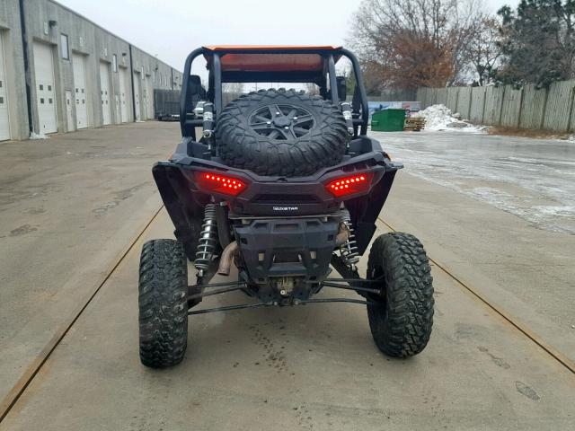 4XAVDE991FB315774 - 2015 POLARIS RZR XP 100 ORANGE photo 4