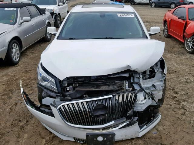 1G4GB5G33GF109979 - 2016 BUICK LACROSSE WHITE photo 7