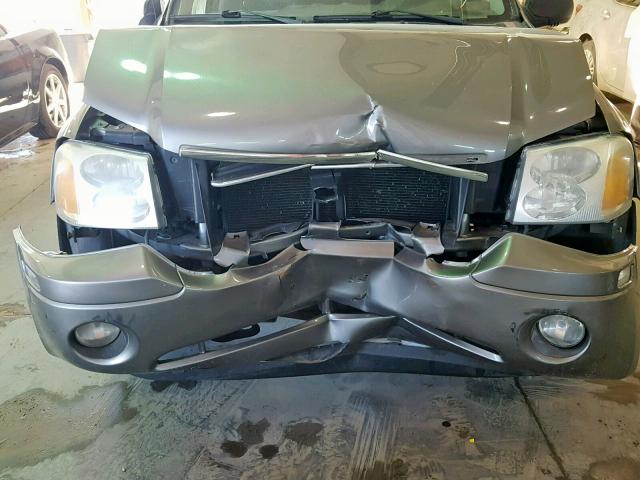 1GKDT13S182124407 - 2008 GMC ENVOY TAN photo 9