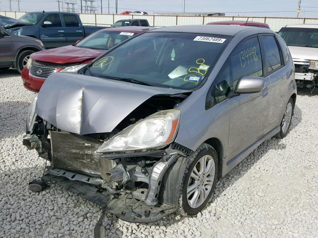 JHMGE88409S054727 - 2009 HONDA FIT SPORT GRAY photo 2