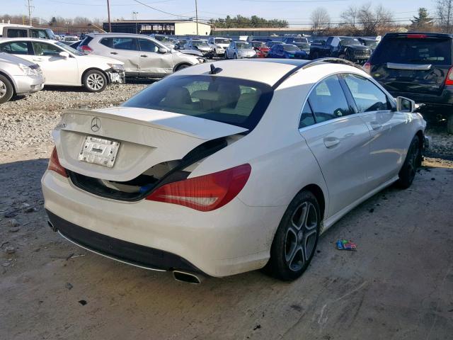 WDDSJ4EB4EN045580 - 2014 MERCEDES-BENZ CLA 250 WHITE photo 4