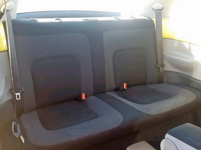 3VWCA21C8YM440178 - 2000 VOLKSWAGEN NEW BEETLE Gelb Foto 6