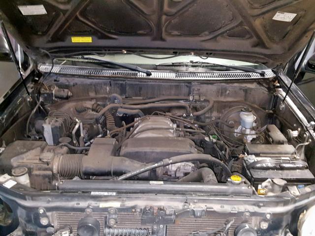 5TDZT34A82S102357 - 2002 TOYOTA SEQUOIA SR 黑色 照片 7