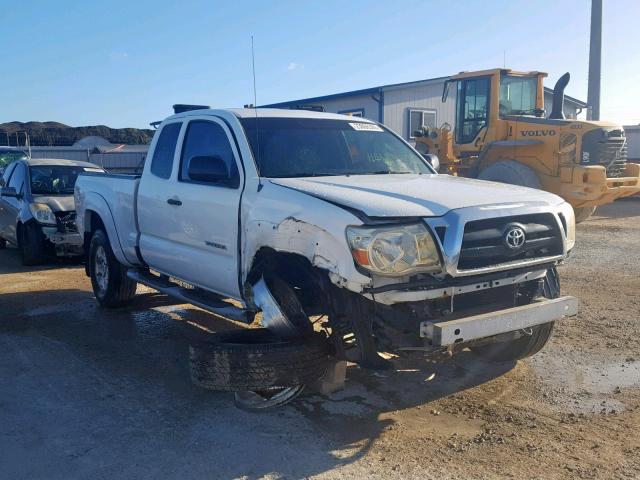 5TETU62N36Z206936 - 2006 TOYOTA TACOMA PRE WHITE photo 1