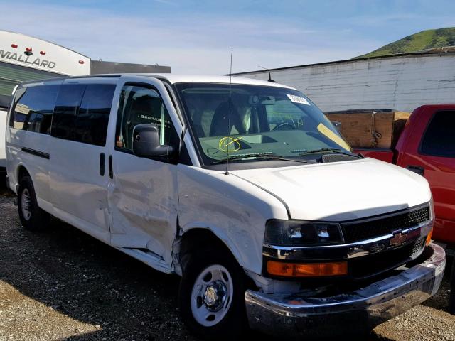 1GAZG1FG2D1194262 - 2013 CHEVROLET EXPRESS G3 WHITE photo 1