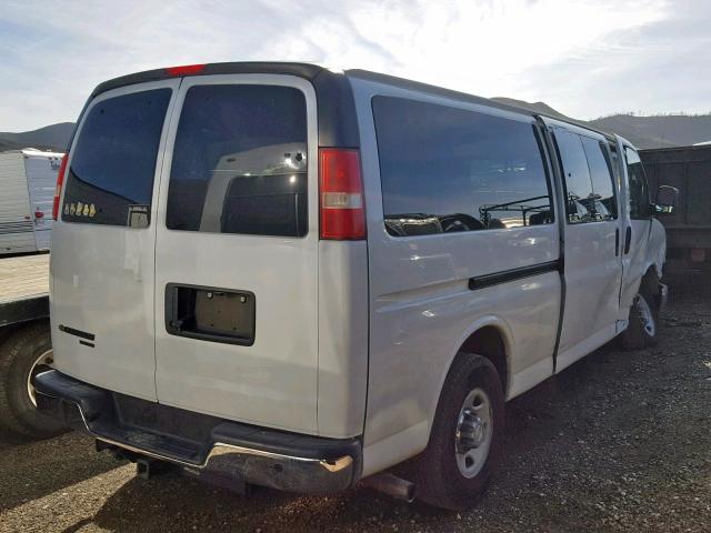 1GAZG1FG2D1194262 - 2013 CHEVROLET EXPRESS G3 WHITE photo 4