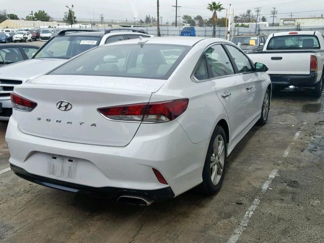 5NPE34AF9JH631857 - 2018 HYUNDAI SONATA SPO WHITE photo 4