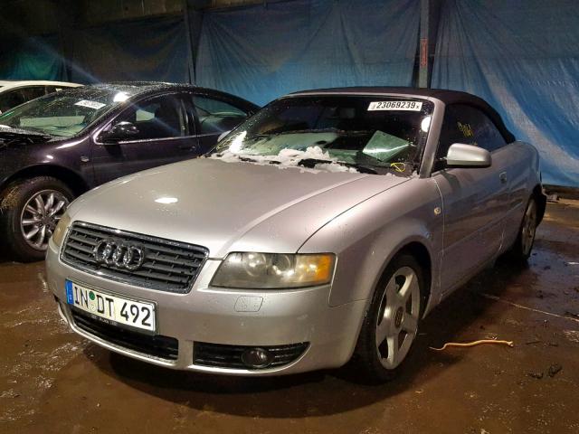 WAUAT48H83K024629 - 2003 AUDI A4 3.0 CAB SILVER photo 2