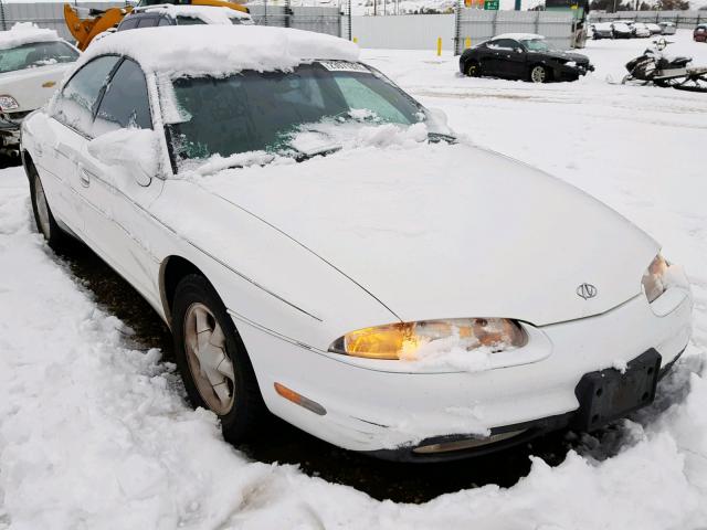 1G3GR62C3W4118074 - 1998 OLDSMOBILE AURORA WHITE photo 1