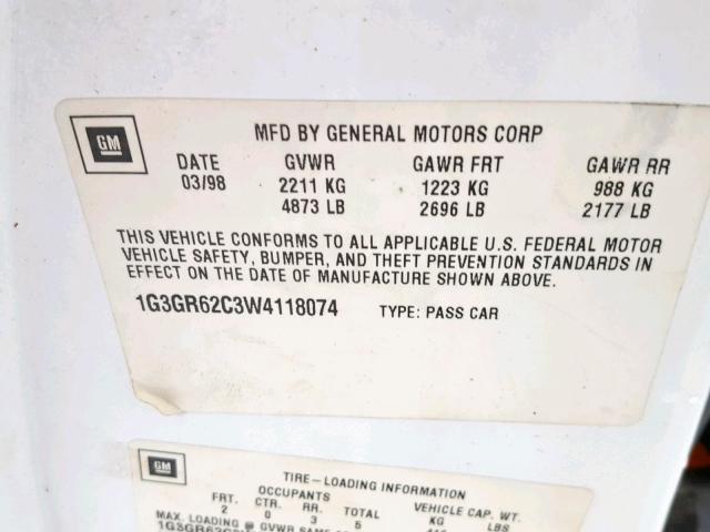 1G3GR62C3W4118074 - 1998 OLDSMOBILE AURORA WHITE photo 10