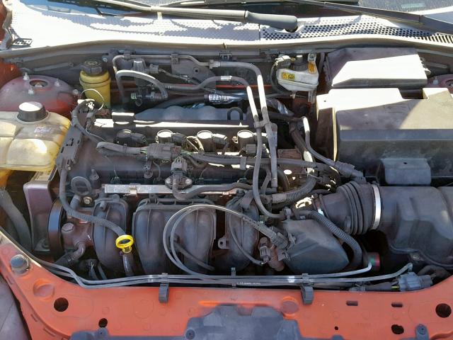 3FAFP37N75R112476 - 2005 FORD FOCUS ZX5 ORANGE photo 7