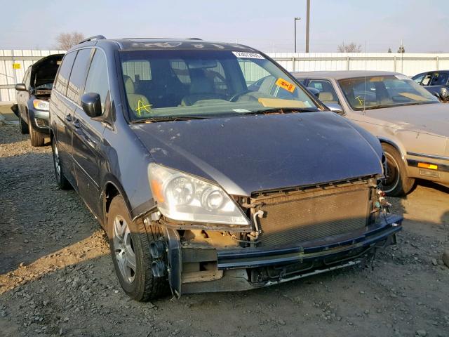 5FNRL38645B027865 - 2005 HONDA ODYSSEY EX GRAY photo 1