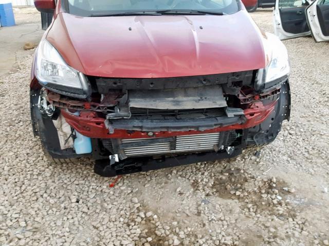 1FMCU0GX1FUC79413 - 2015 FORD ESCAPE SE RED photo 9