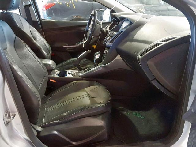 1FADP3J28DL317629 - 2013 FORD FOCUS TITA SILVER photo 5