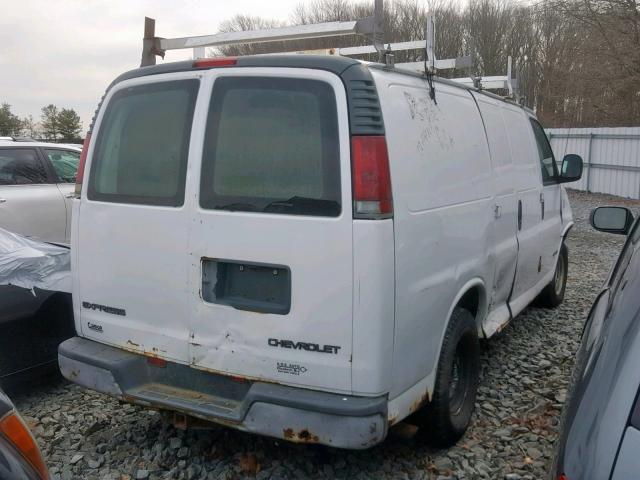 1GCFG15WX21131054 - 2002 CHEVROLET EXPRESS G1 WHITE photo 4