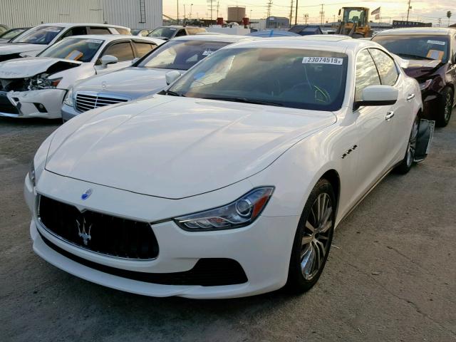 ZAM57XSA7G1175605 - 2016 MASERATI GHIBLI WHITE photo 2