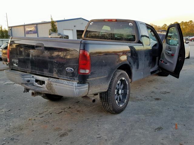 2FTRX18W54CA47413 - 2004 FORD F-150 HERI BLACK photo 4