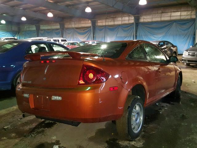 1G2AL15F877169008 - 2007 PONTIAC G5 ORANGE photo 4