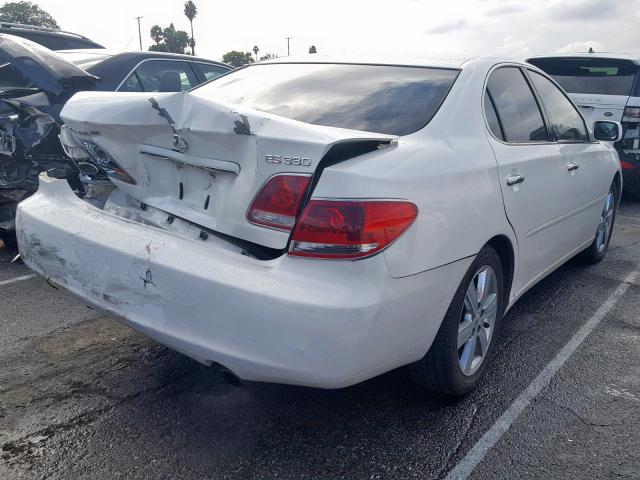 JTHBA30G055080333 - 2005 LEXUS ES 330 WHITE photo 4