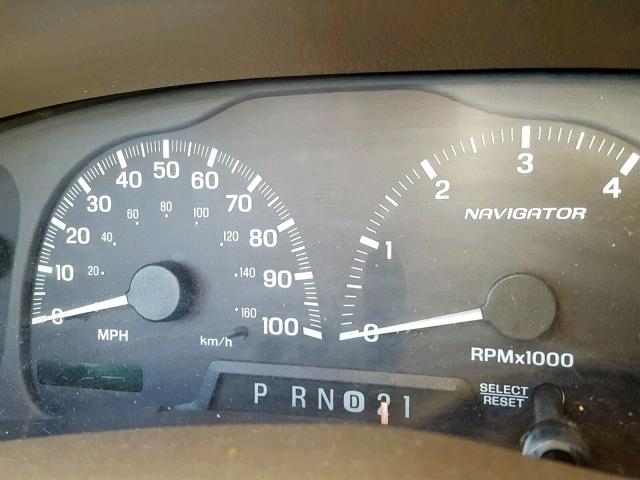 5LMFU28R11LJ12943 - 2001 LINCOLN NAVIGATOR Noir photo 8