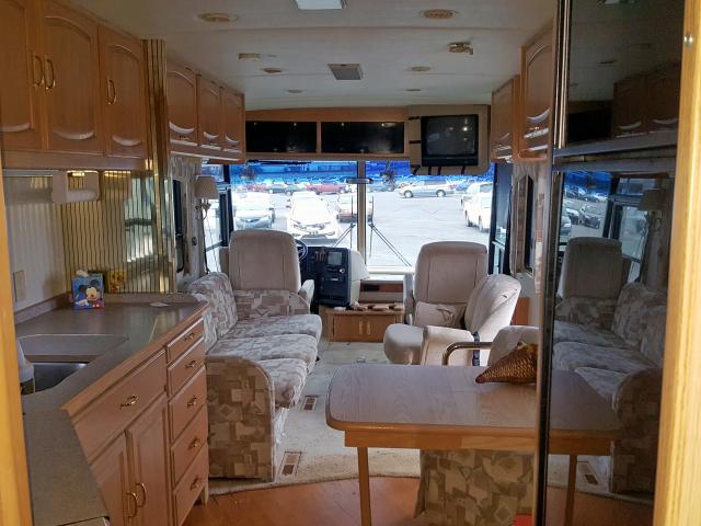 4S7UT9J13RC014229 - 1994 SPAR MOTORHOME Weiß Foto 9