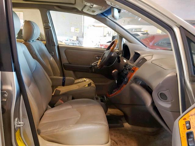 JTJHF10U510181346 - 2001 LEXUS RX 300 GOLD photo 5