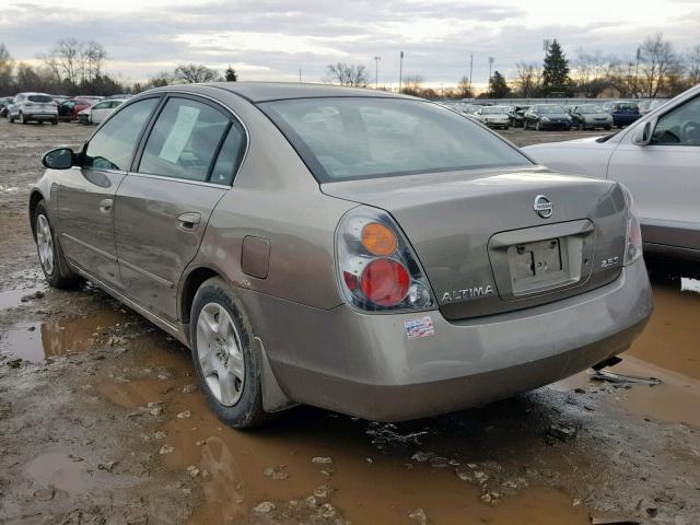 1N4AL11D92C134032 - 2002 NISSAN ALTIMA BAS TAN photo 3