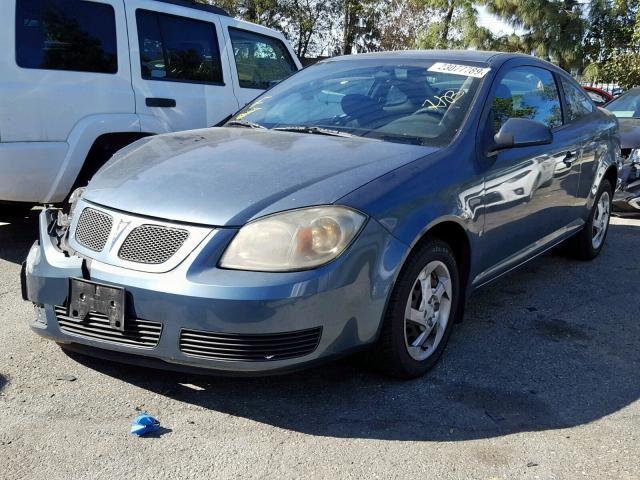 1G2AL15F977367208 - 2007 PONTIAC G5 GREEN photo 2