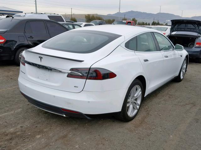 5YJSA1AG5DFP09506 - 2013 TESLA MODEL S WHITE photo 4