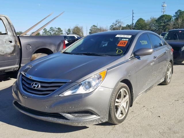 5NPEB4AC2CH437649 - 2012 HYUNDAI SONATA GLS SILVER photo 2