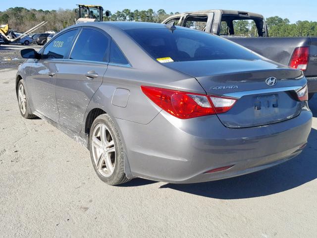 5NPEB4AC2CH437649 - 2012 HYUNDAI SONATA GLS SILVER photo 3