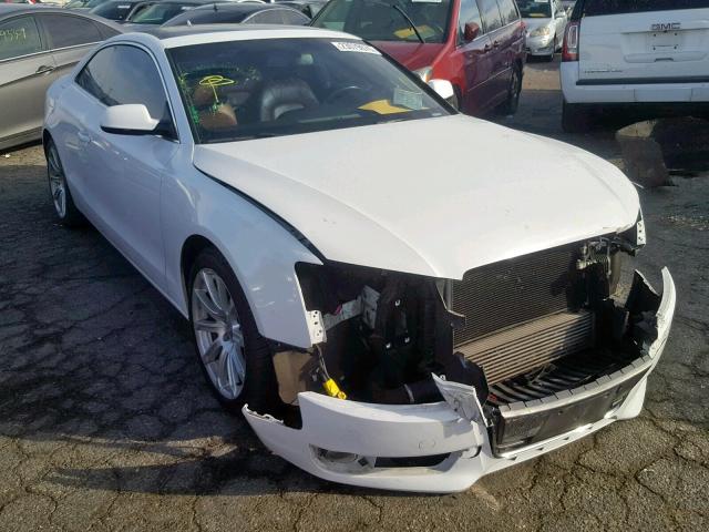 WAURFAFR8BA057798 - 2011 AUDI A5 PREMIUM WHITE photo 1