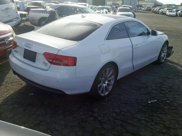 WAURFAFR8BA057798 - 2011 AUDI A5 PREMIUM WHITE photo 4