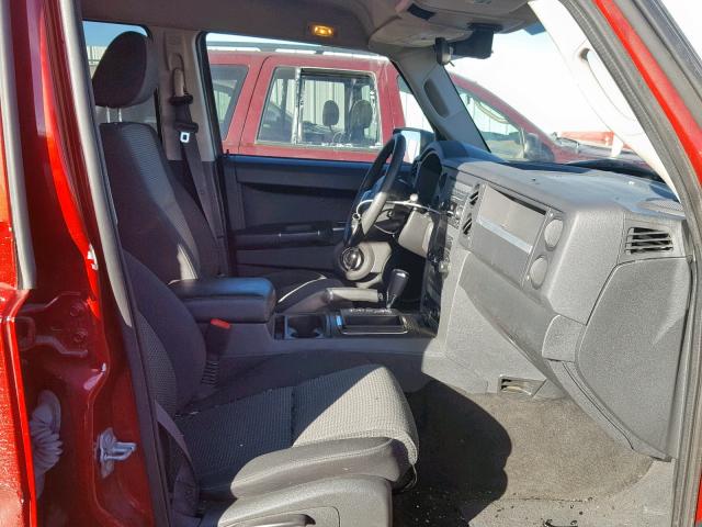 1J4RG4GKXAC130315 - 2010 JEEP COMMANDER RED photo 5