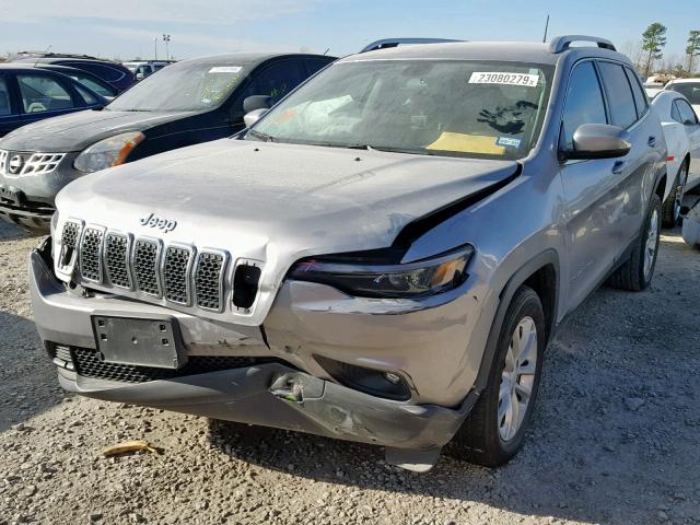 1C4PJLCB6KD204632 - 2019 JEEP CHEROKEE L GRAY photo 2