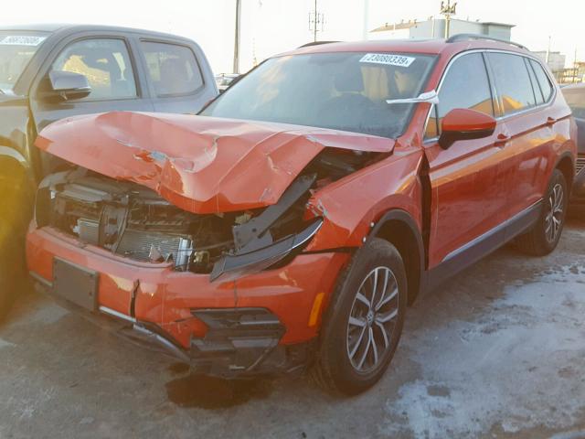 3VV2B7AXXJM115437 - 2018 VOLKSWAGEN TIGUAN SE ORANGE photo 2