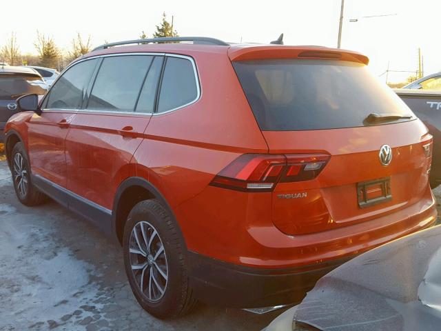 3VV2B7AXXJM115437 - 2018 VOLKSWAGEN TIGUAN SE ORANGE photo 3