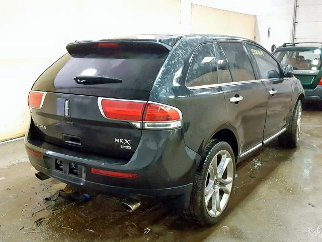 2LMDJ8JK9DBL33508 - 2013 LINCOLN MKX BLACK photo 4