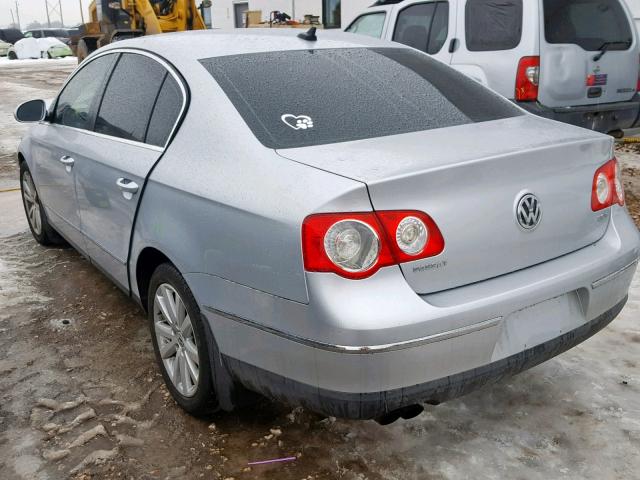 WVWJM7AN5AE081027 - 2010 VOLKSWAGEN PASSAT KOM SILVER photo 3