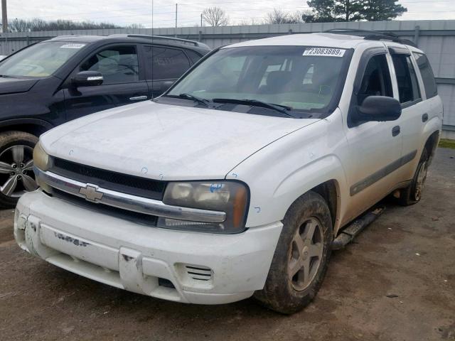 1GNDT13S642108474 - 2004 CHEVROLET TRAILBLAZE WHITE photo 2