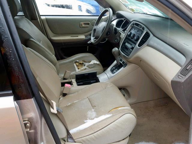 JTEEP21A050086434 - 2005 TOYOTA HIGHLANDER 金色 照片 5