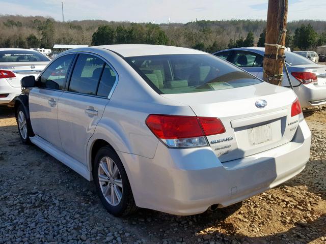 4S3BMBC68A3241300 - 2010 SUBARU LEGACY 2.5 WHITE photo 3