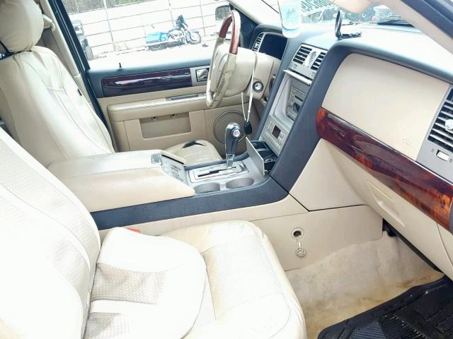 5LMFU28526LJ30128 - 2006 LINCOLN NAVIGATOR 奶油色 照片 5