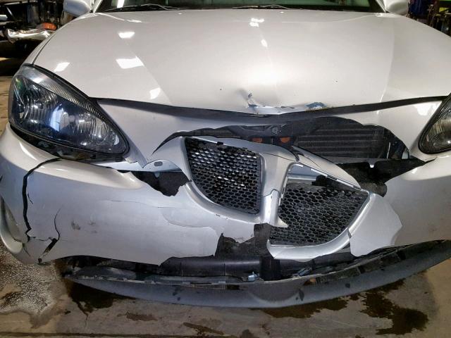 2G2WP522641249578 - 2004 PONTIAC GRAND PRIX SILVER photo 9