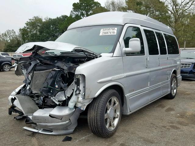 1GDS8DC47E1166066 - 2014 GMC SAVANA RV SILVER photo 2