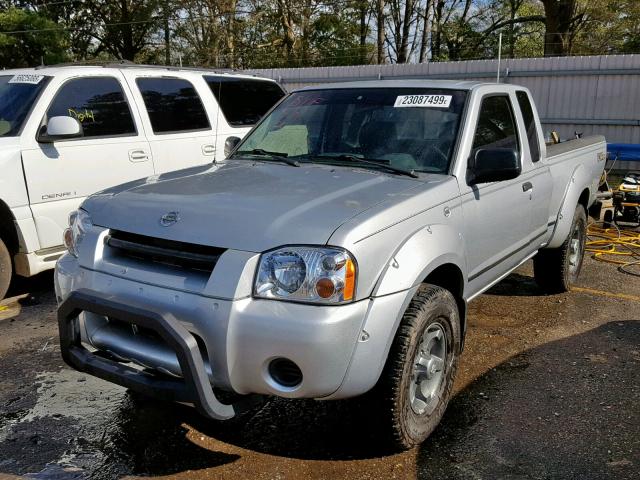 1N6ED26T34C463677 - 2004 NISSAN FRONTIER K SILVER photo 2