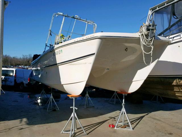 EPY03645C616 - 2016 WORL BOAT WHITE photo 1