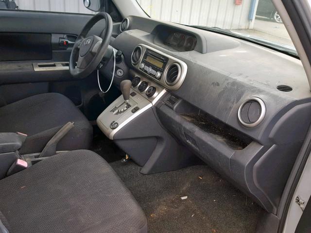 JTLKE50E081054055 - 2008 TOYOTA SCION XB 银色 照片 5