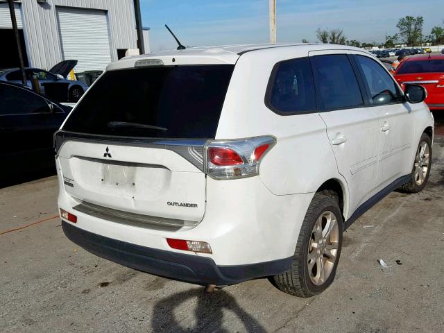 JA4AD3A39EZ004208 - 2014 MITSUBISHI OUTLANDER WHITE photo 4